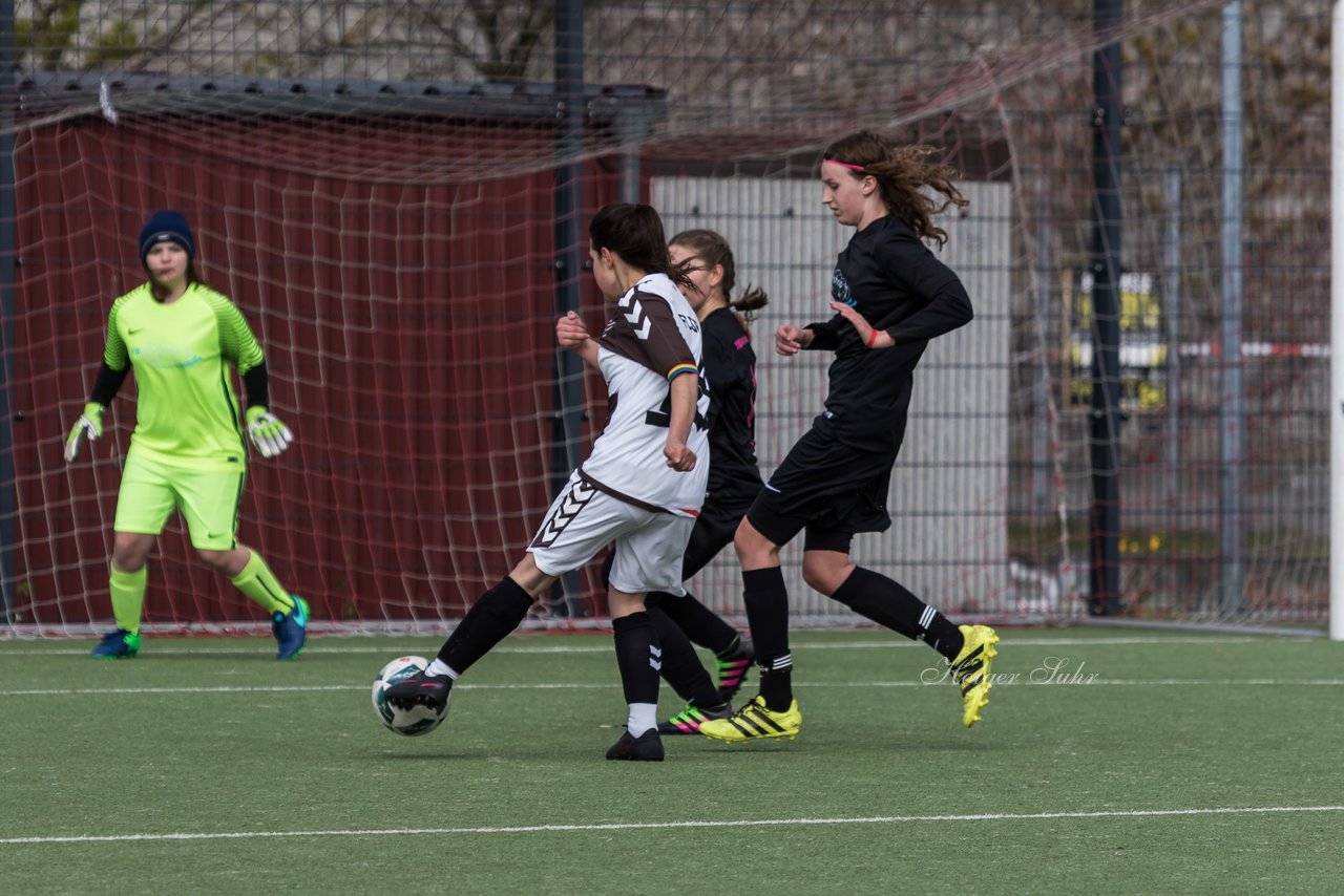 Bild 259 - B-Juniorinnen St.Pauli - C-Juniorinnen SV Steinhorst : Ergebnis: 1:2